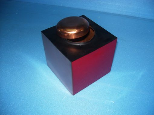 Kubi LESLIE (NX034)
